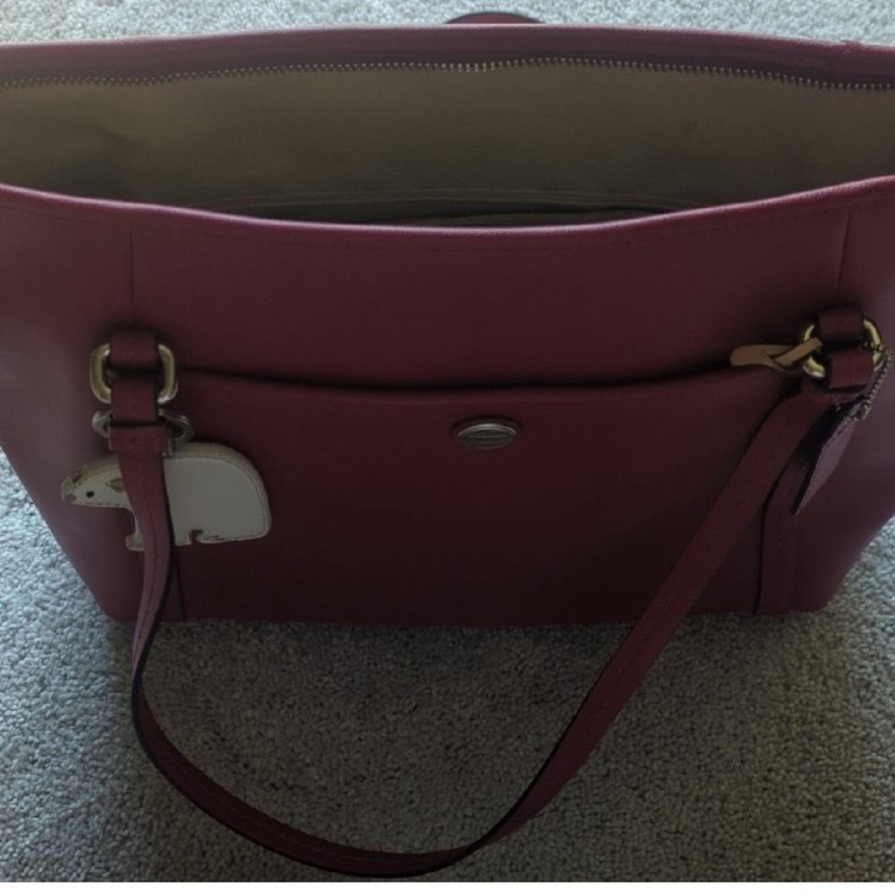 EUC COACH F25667 PEYTON LARGE SAFFIANO LEATHER TOTE W/XBODY STRAP IN POMEGRANATE - Picture 5 of 6